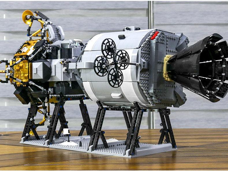 Apollo 11 21006 Model Building Blocks (7106 stukken) - upgraderc