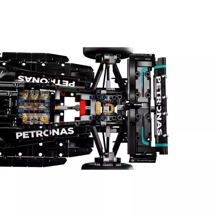 Mercedes-AMG F1 W14 E Building Blocks (1642 pieces)