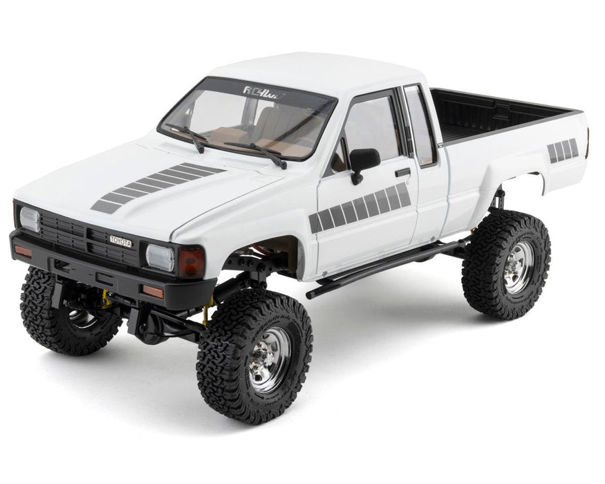 RC4WD Trail Finder 2 LWB w/ 1987 Toyota XtraCab Hard Body Set (White) PNP