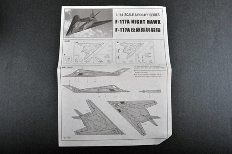 USA F-117A NIGHTHAWK 1/144 Aircraft Model (Plastic) Bouwset TRUMPETER 